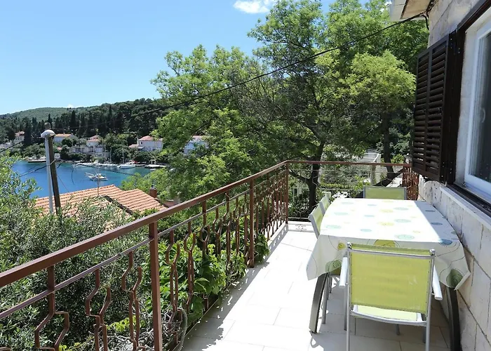 Apartments By The Sea Korcula - 572 Apartment Korčula